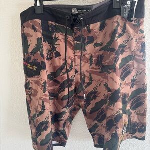 Volcom Mod-Tech Gray Camo Shorts